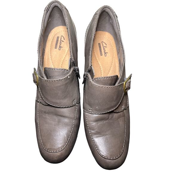 Clarks Collection BRYN POPPY Gray Leather Size Zip Heel Size 9M - Picture 5 of 7